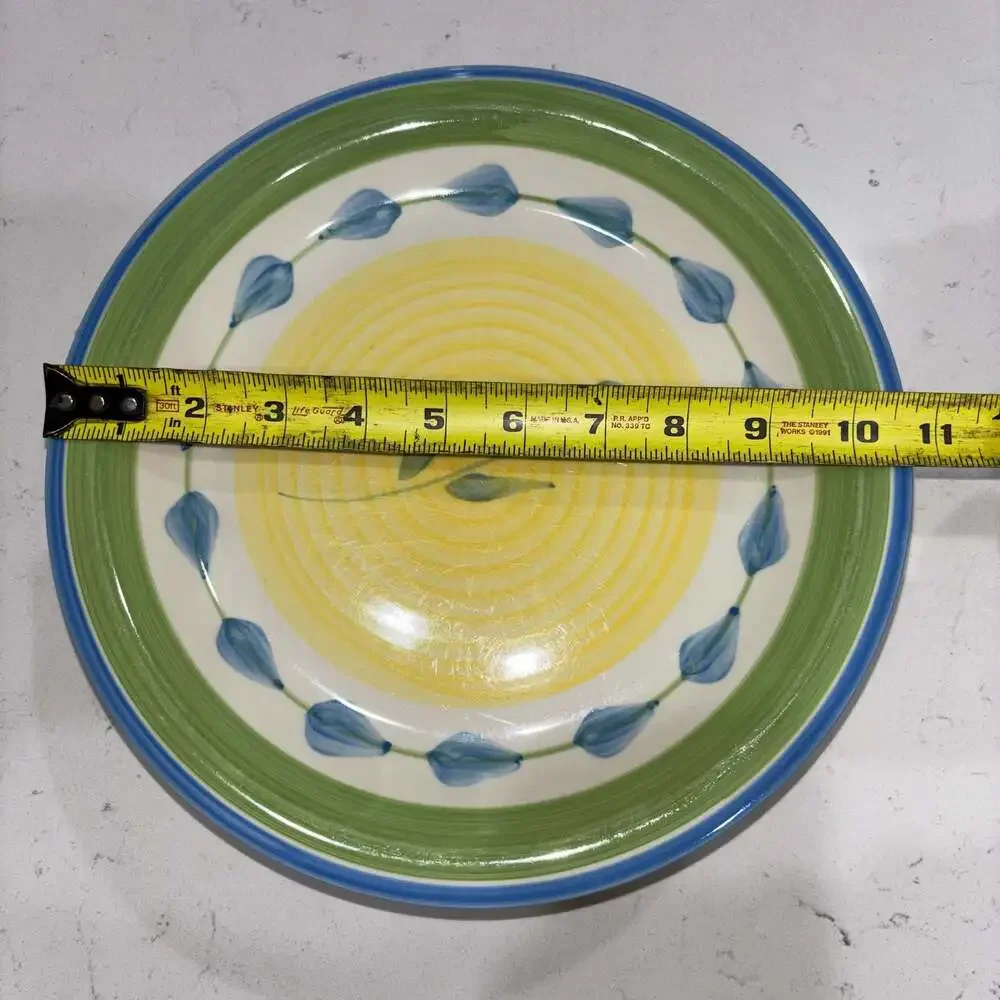 Trisa stoneware hand